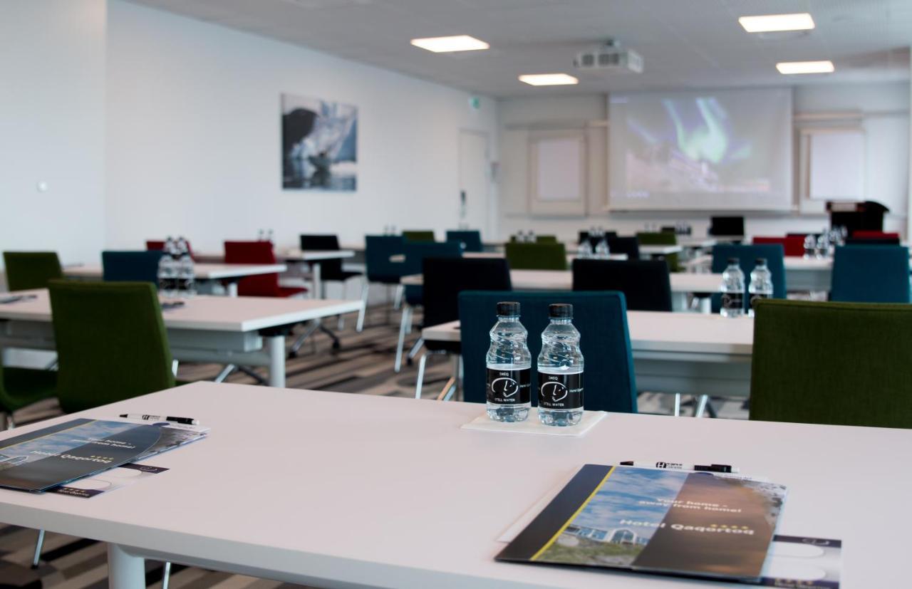 Hotel Qaqortoq Екстер'єр фото